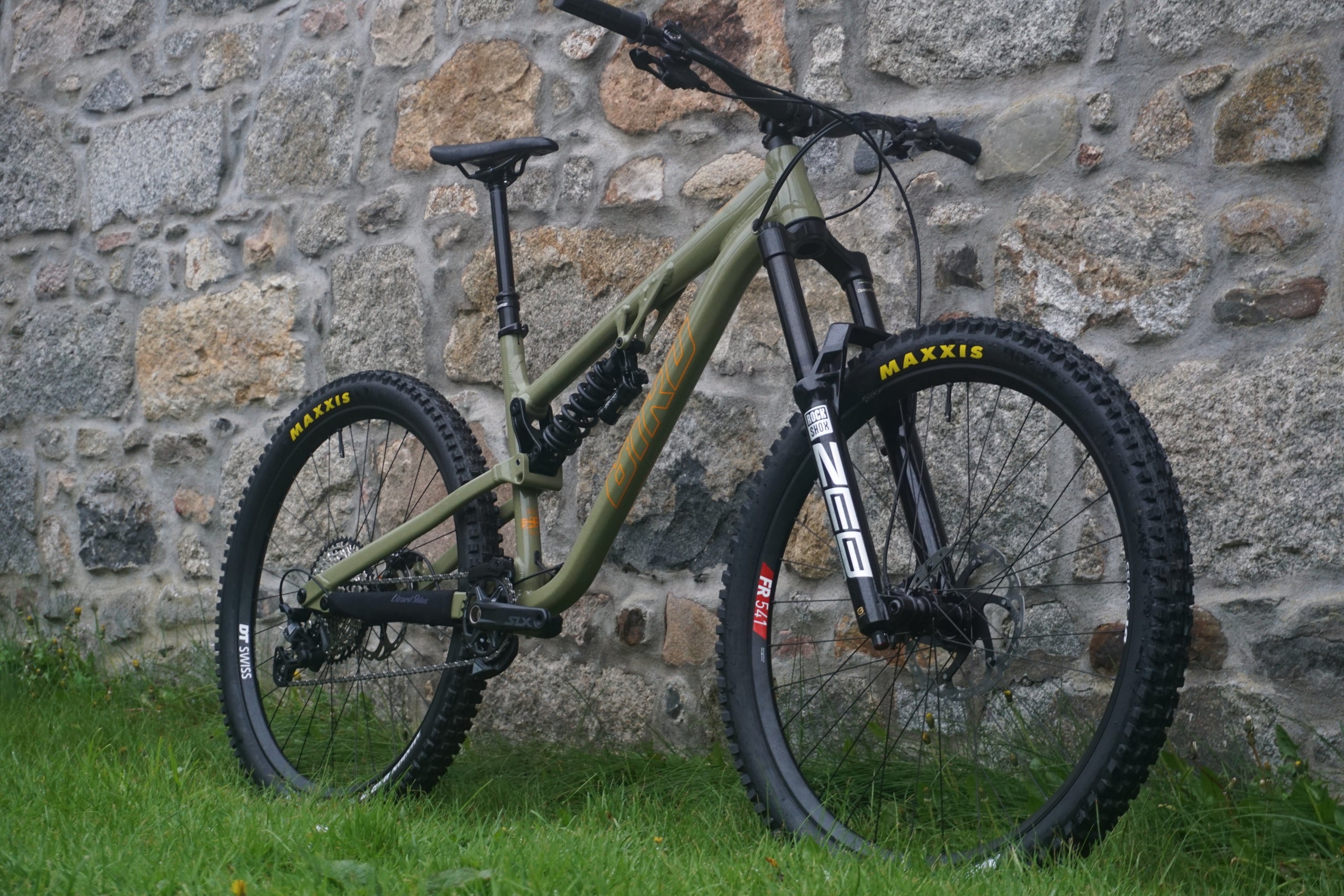 Santa cruz top bronson olive